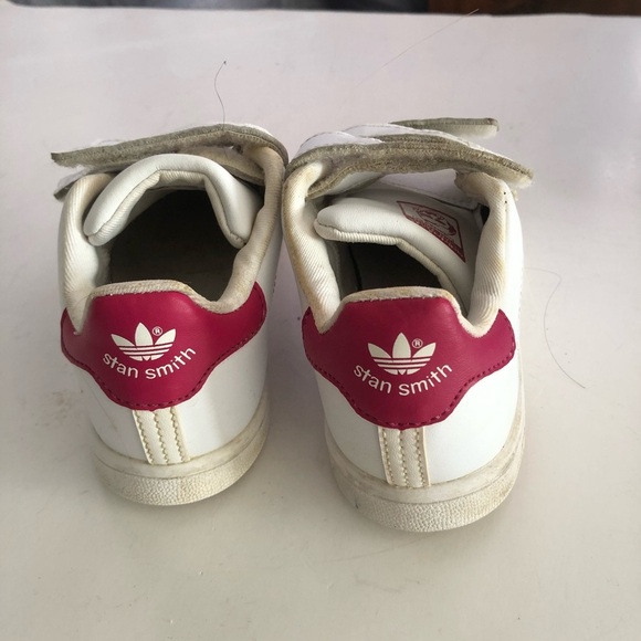 Adidas Stan Smith Kids White and Pink Sneakers - some wear bUt they are white - Picture 3 of 10